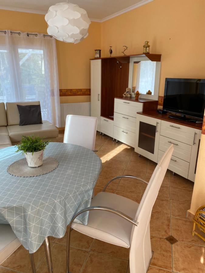 Pesti Apartmanhaz Bük Exteriör bild
